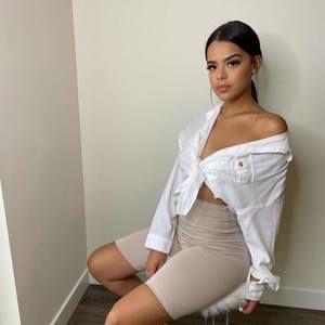 Meet your Posher, Charyn